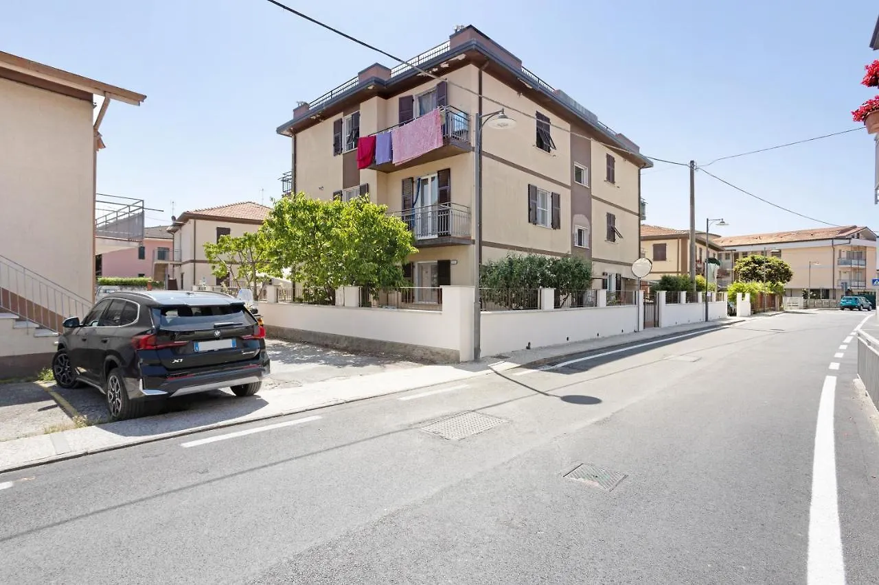 Appartamento 1 Ameglia